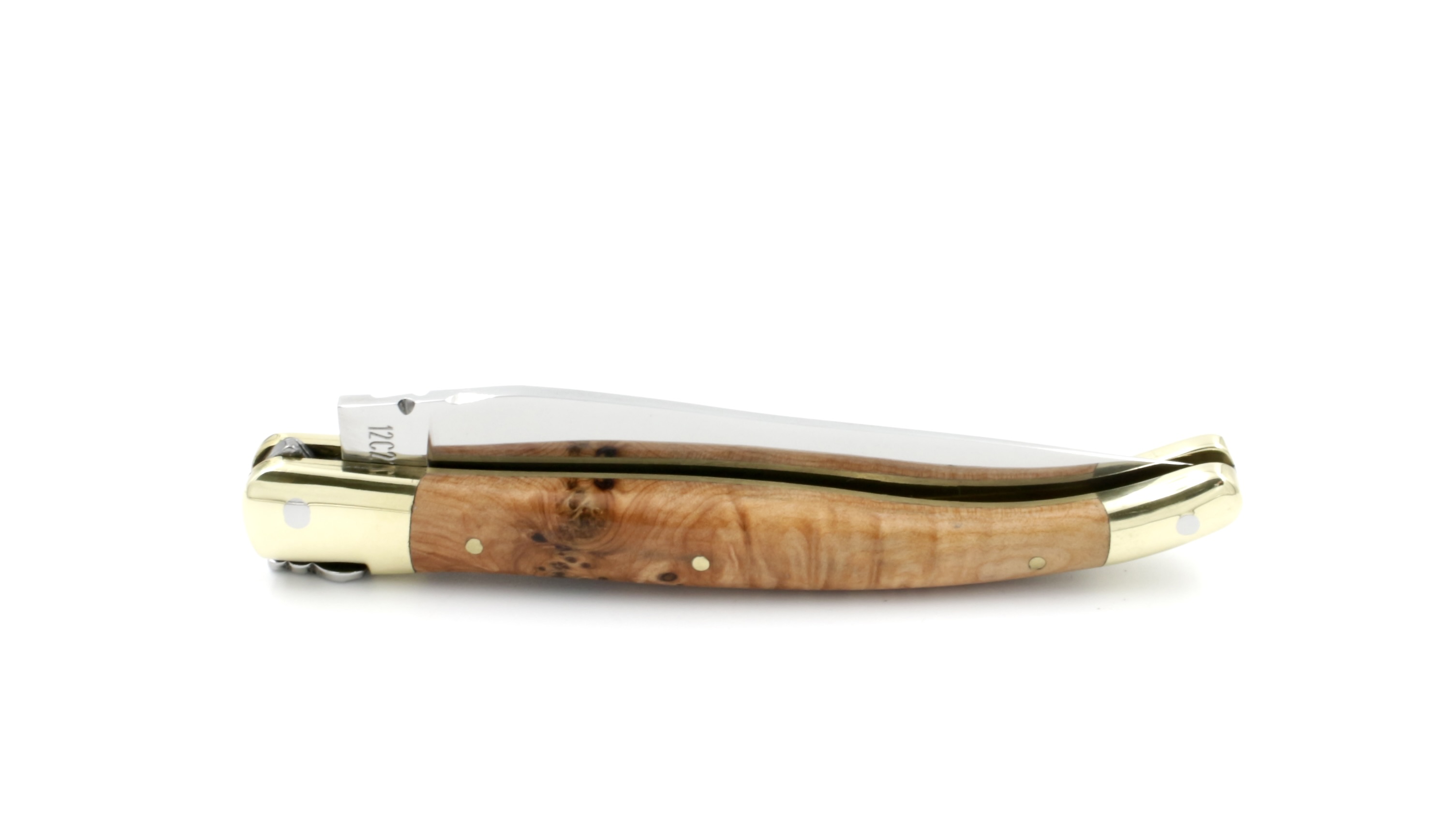 B4D96CC3-1FE2-4F41-AB72-1681887DDA06_1_201_a Laguiole en Aubrac Wacholder Messingbacken poliert 12 cm