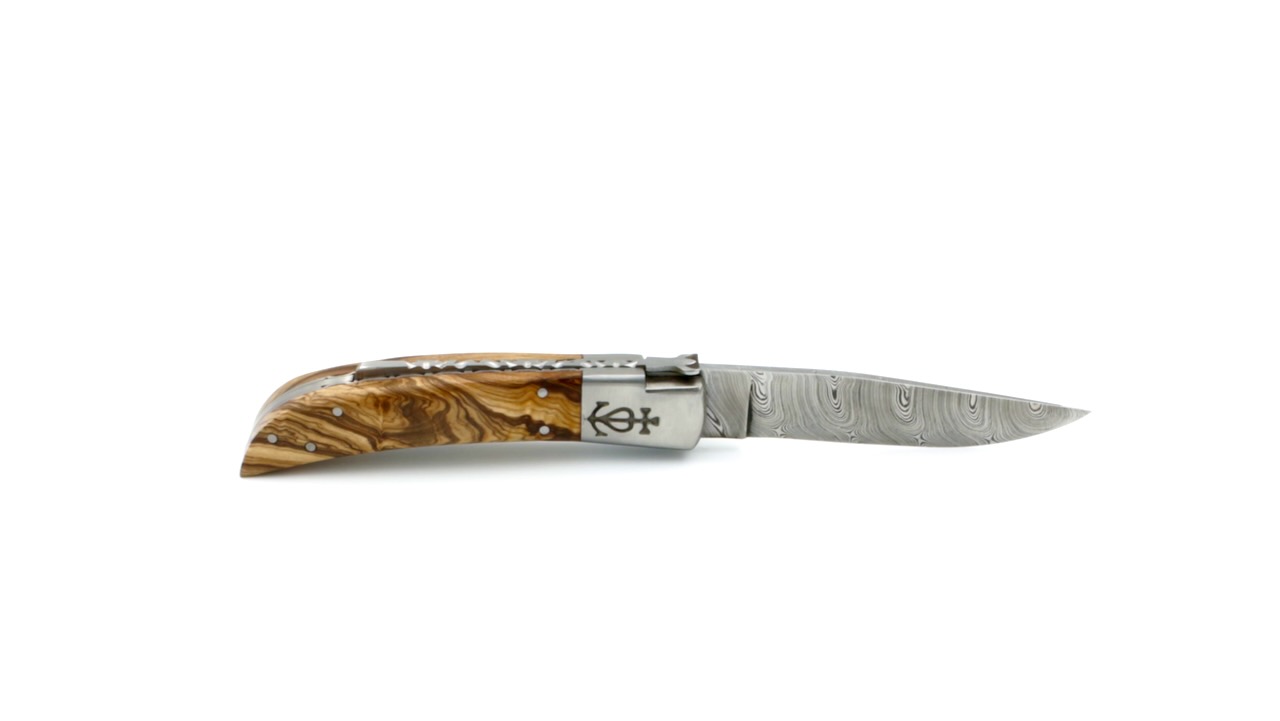 IMG_3047-1 Le Camarguais Olive guillochiert Damast 12 cm