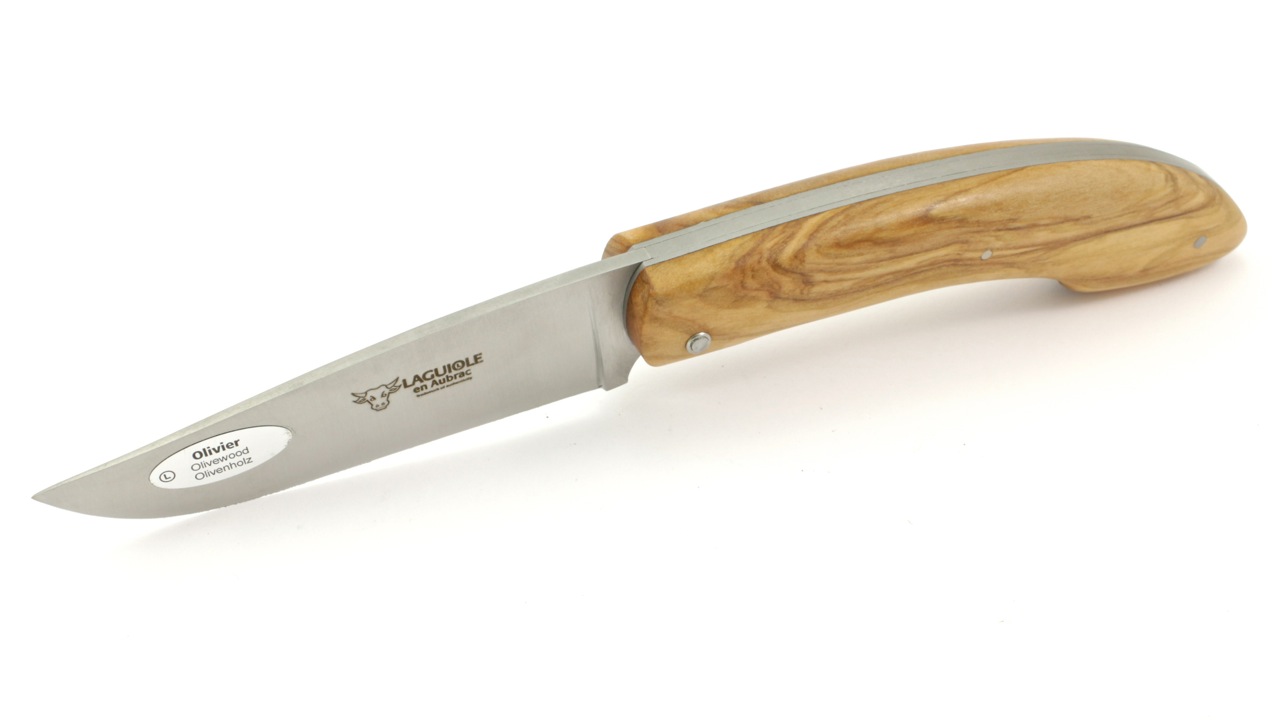 Capucin-13-olive-6 Laguiole en Aubrac Capucin Olive 13 cm inklusive Gürtel Etui