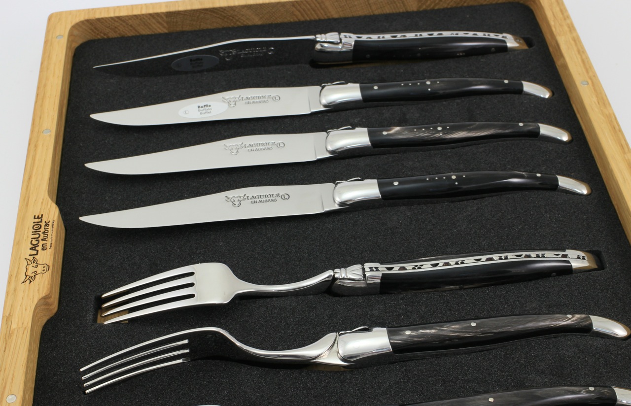 8er-Box-BUI-2 Laguiole en Aubrac 8-teiliges Laguiole Besteckset Büffelhorn für 4 Personen
