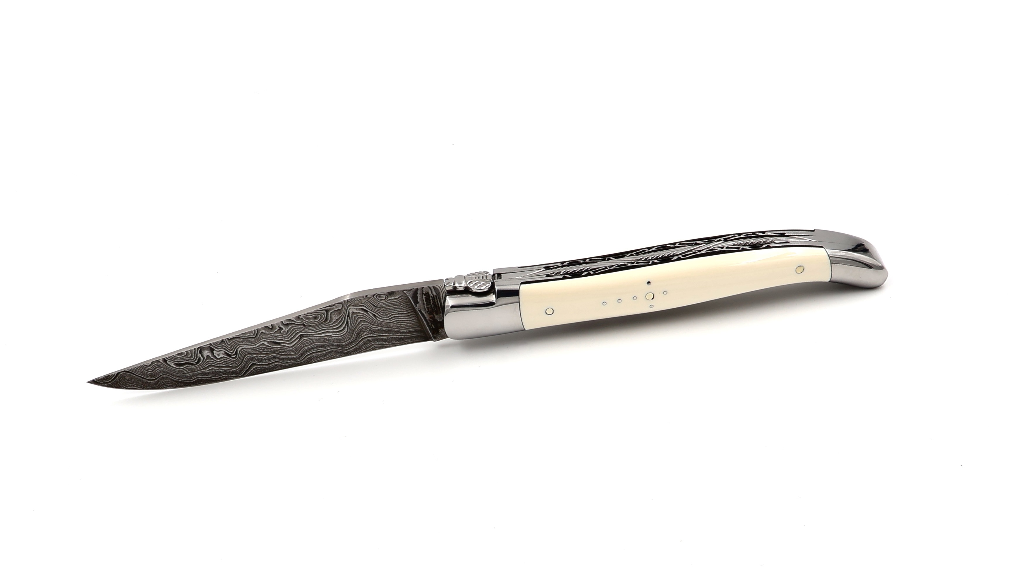 Laguiole en Aubrac Mammutelfenbein Doppelplatine Damastklinge 12 cm 