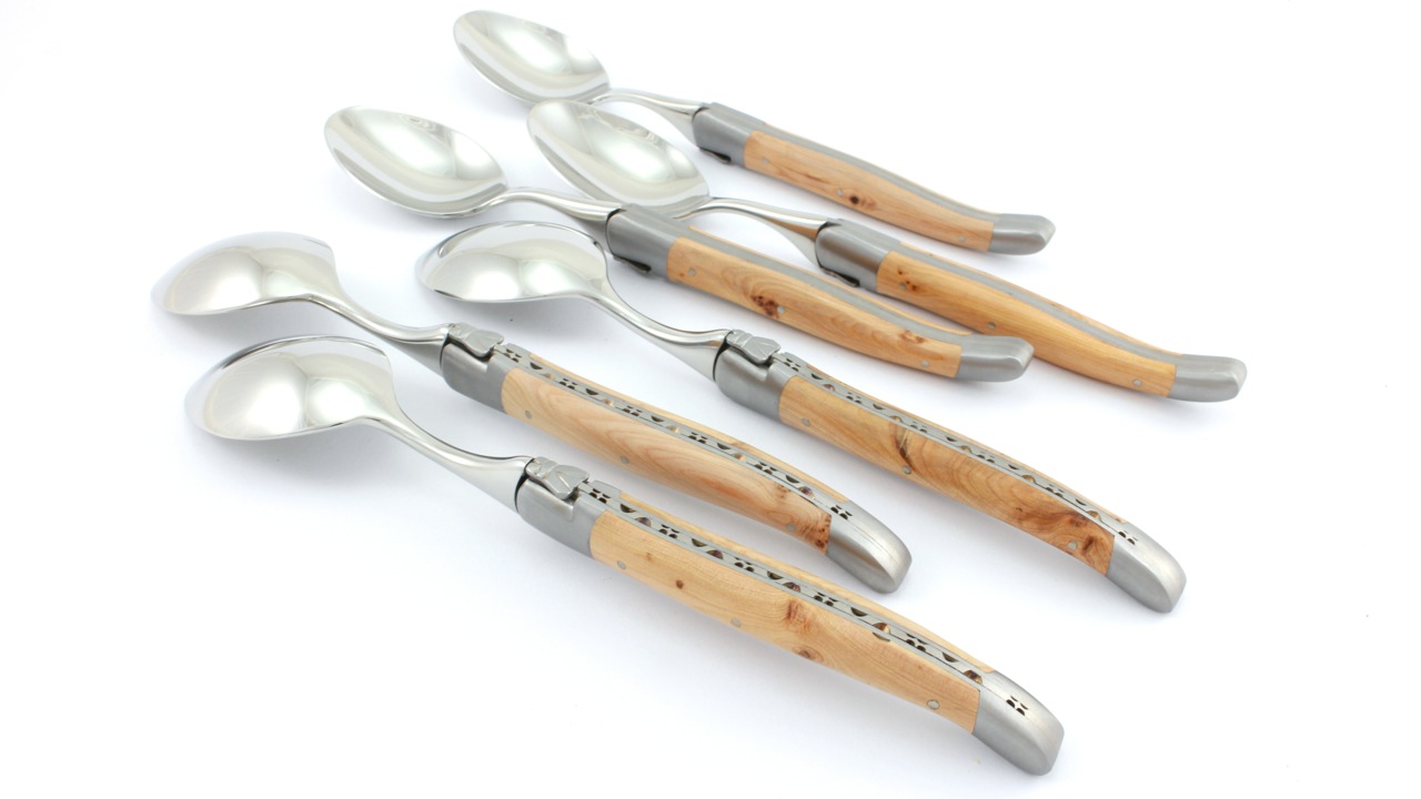 Laguiole en Aubrac Laguiole spoons Juniper