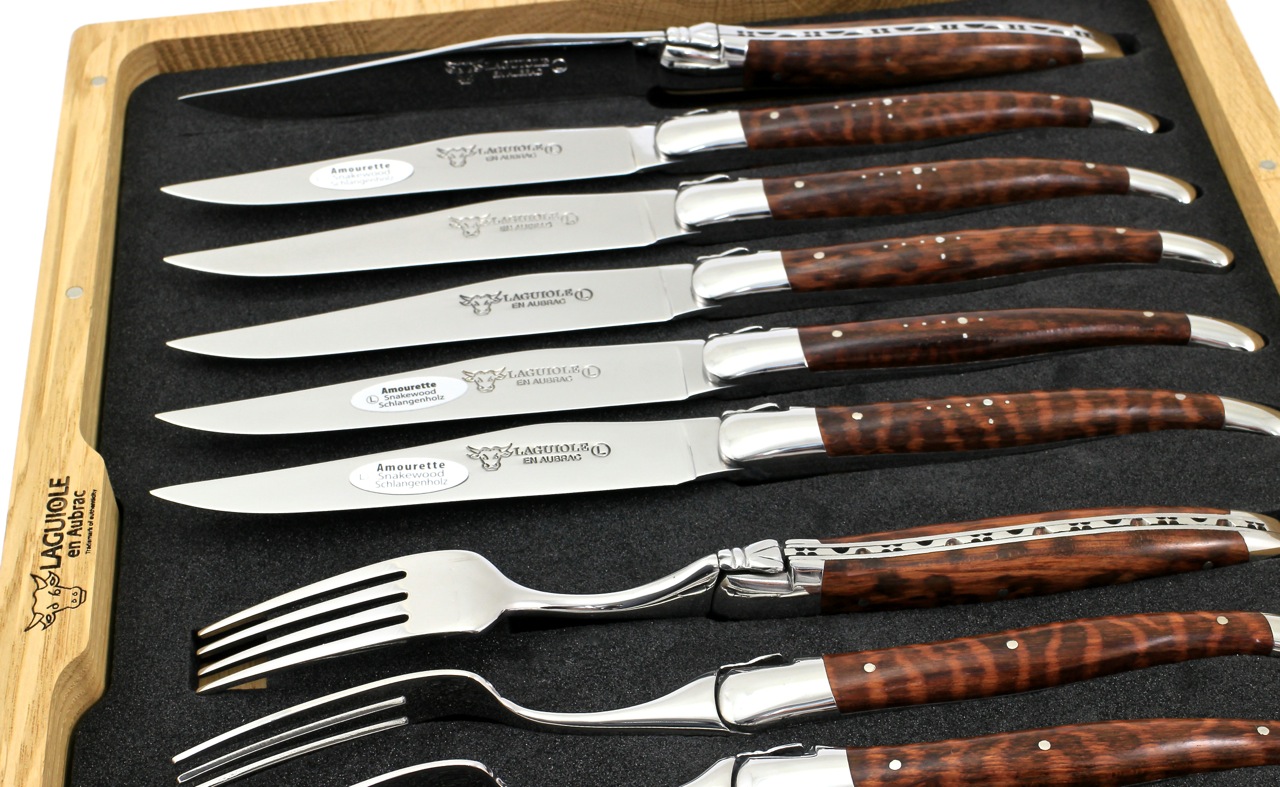 Laguiole en Aubrac Laguiole cutlery Set of 12 snakewood