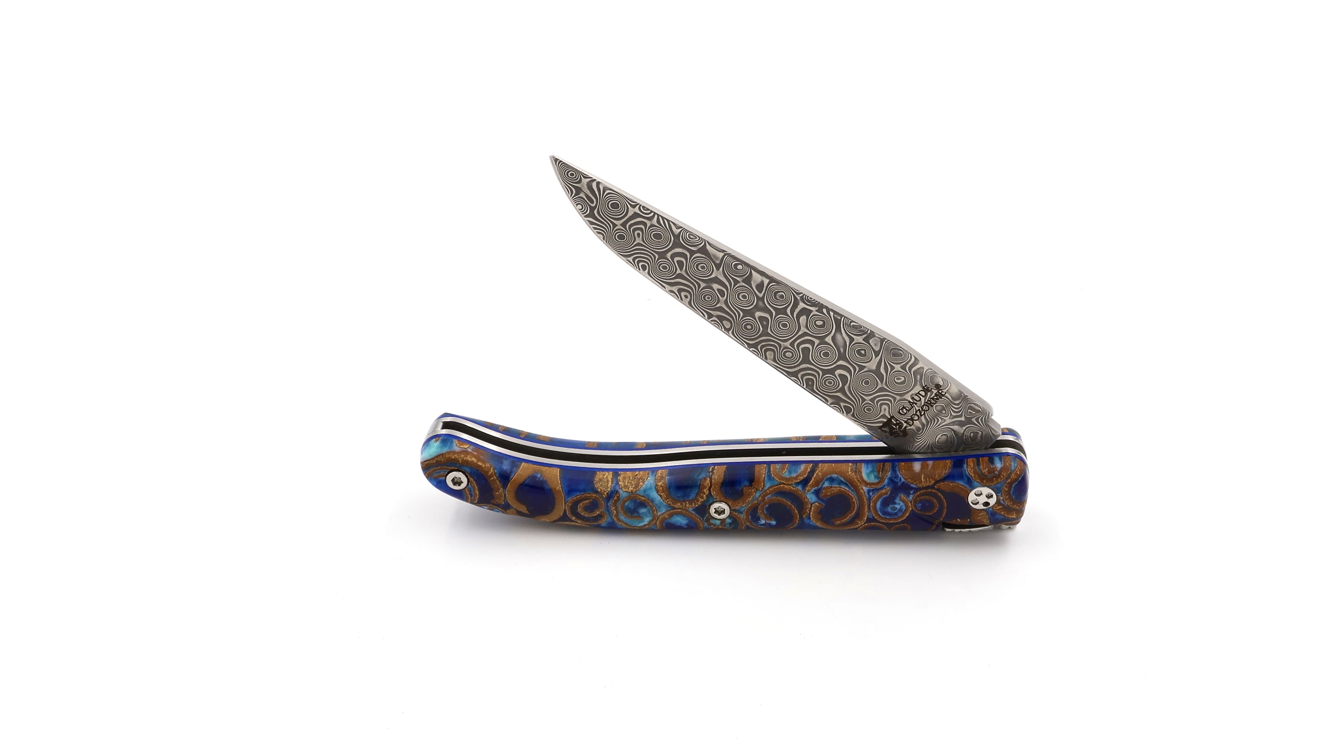 Claude DOZORME Laguiole Canella blue 12 cm damascus Claude DOZORME Laguiole Canella blue 12 cm damascus