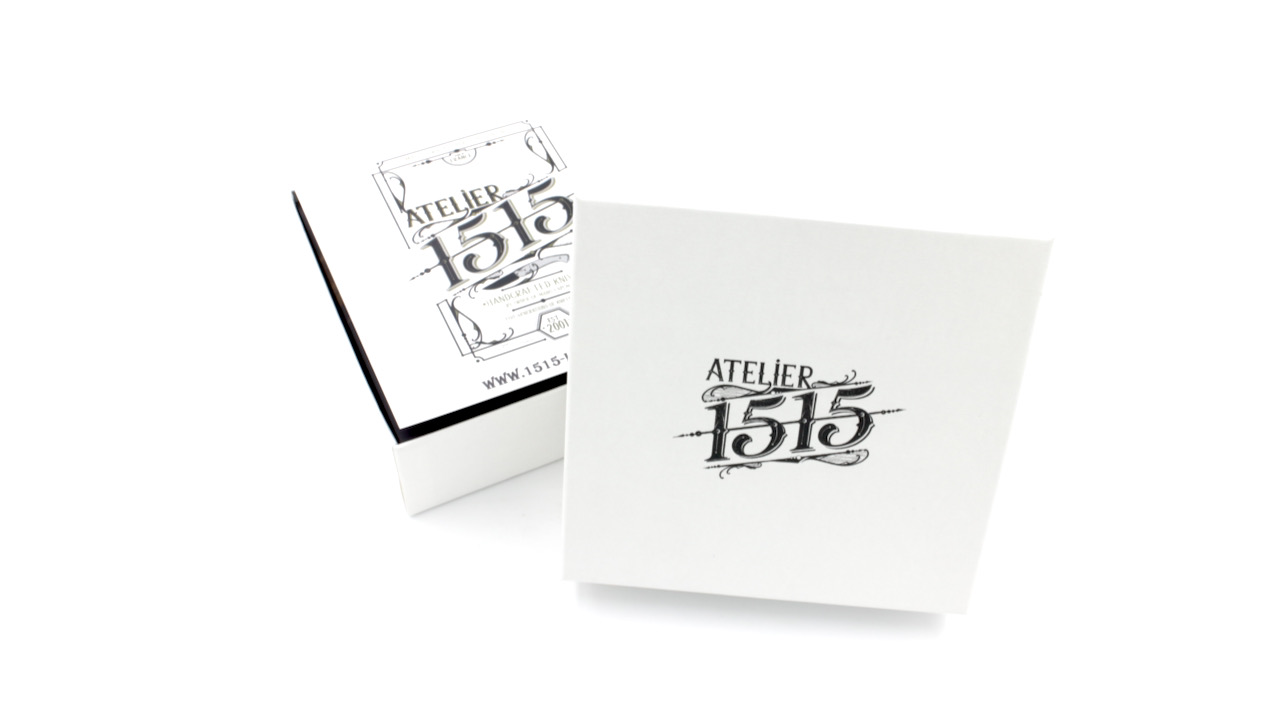 1515-Box MANU LAPLACE 1515  INUIT CLOUTÉ Rentierknochen VG10 Damast