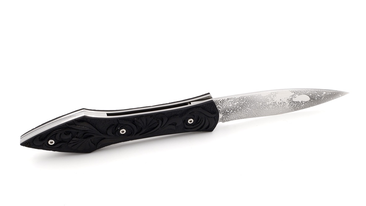 LARAUD Blades  L’Oegopsyde SKULPTURE Ebenholz