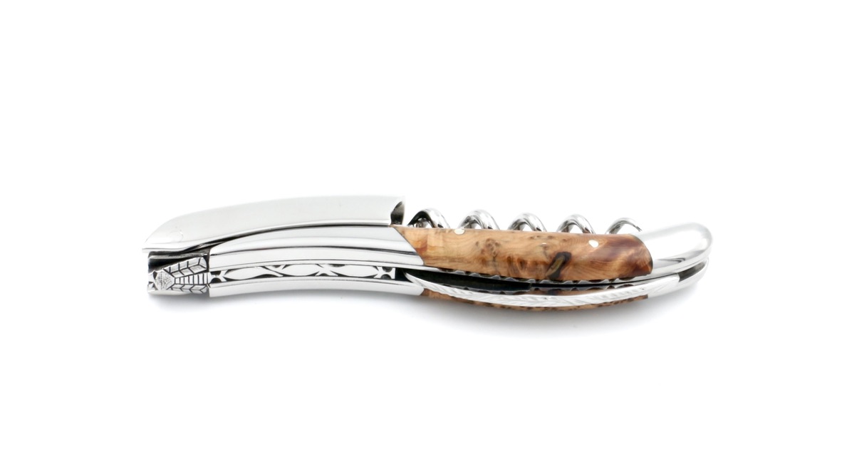 Laguiole en Aubrac Laguiole Sommelier knife juniper with guillochage, special bee