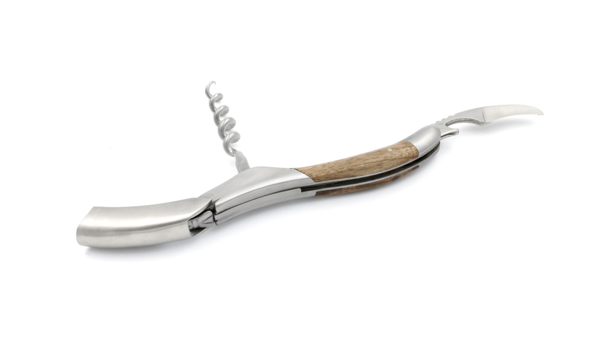 CFBDB62F-CA79-4E55-953D-89DB2C55475C_1_105_c Laguiole en Aubrac Laguiole Sommelier knife walnut wood