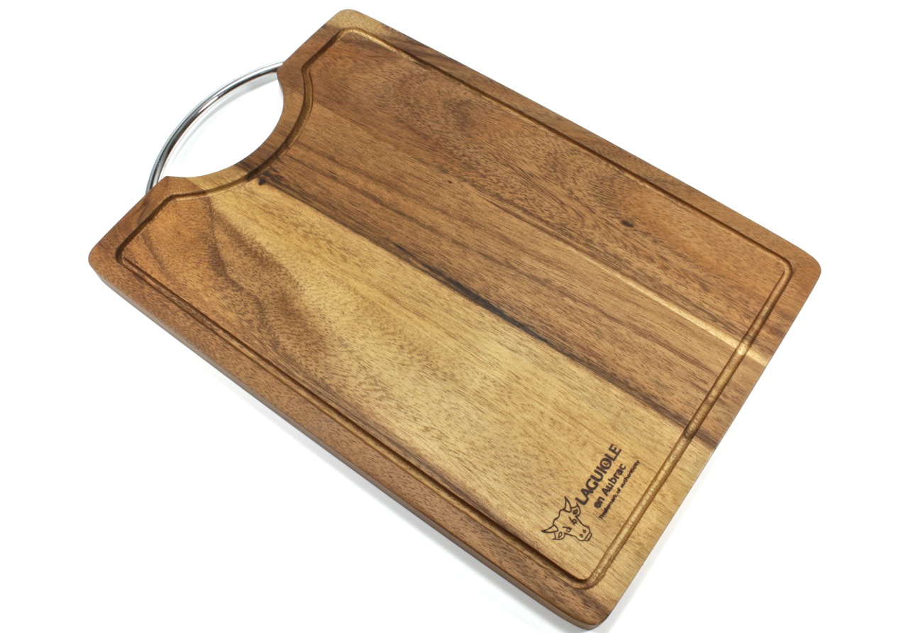 IMG_1453 Laguiole en Aubrac Schneidebrett/Sevierbrett Akazienholz