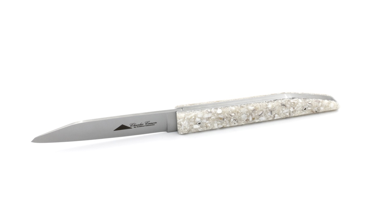 ABC72A03-FF7A-49F9-9BA7-9A09093CF165_1_105_c Charles Canon L'HUÎTREE GRIFF AUSTERNSCHALEN