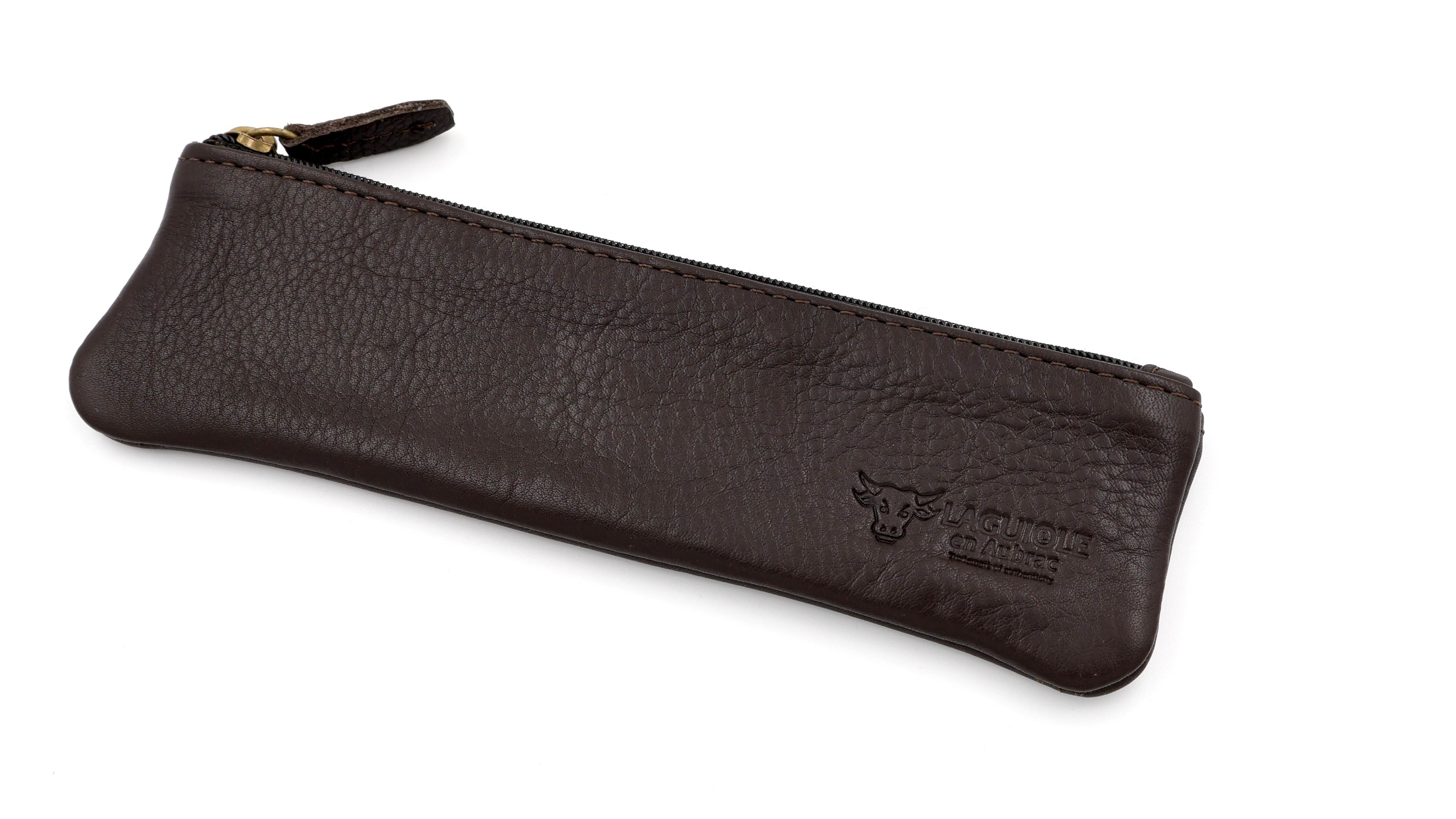 Laguiole en Aubrac leather slip-in case  leather with zip 15 cm Laguiole en Aubrac leather slip-in case  leather with zip 15 cm