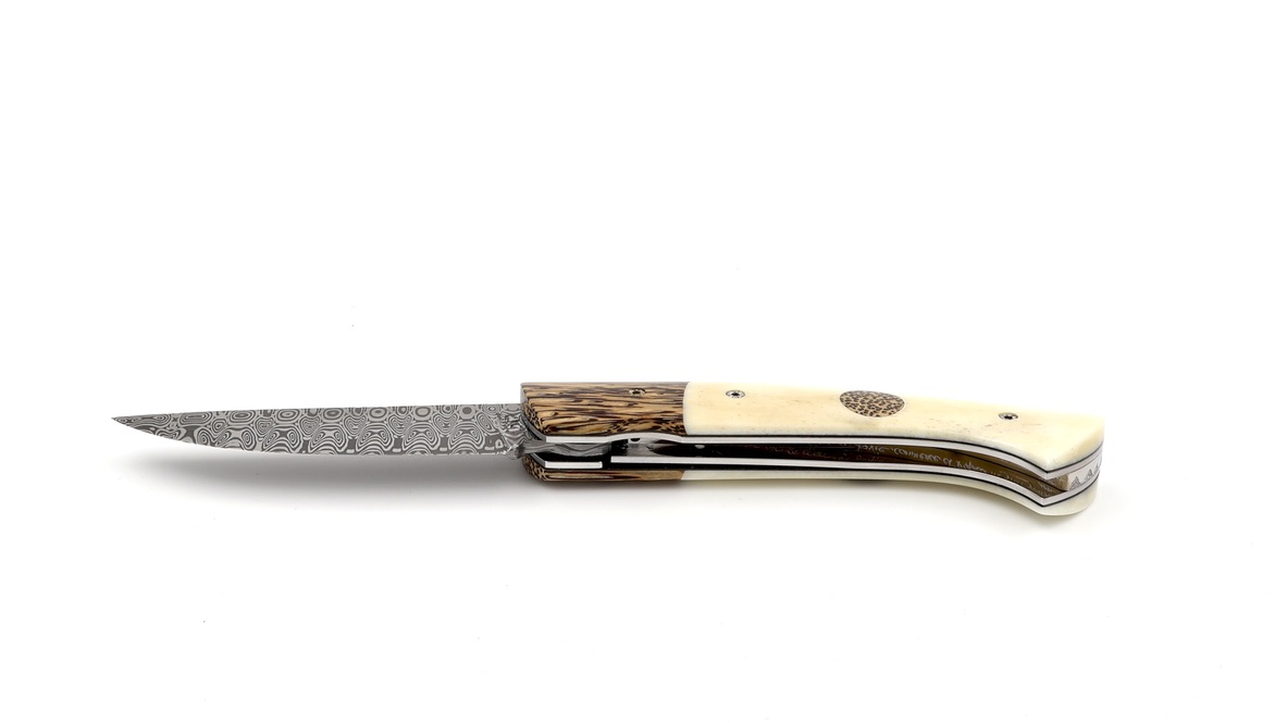 MANU LAPLACE 1515 ZULU palmwood and buffalo bone damascus