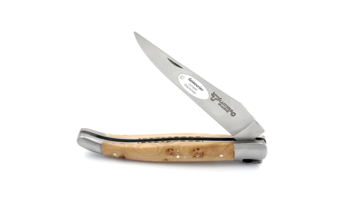 Laguiole en Aubrac Juniper chiseled plates 12 cm