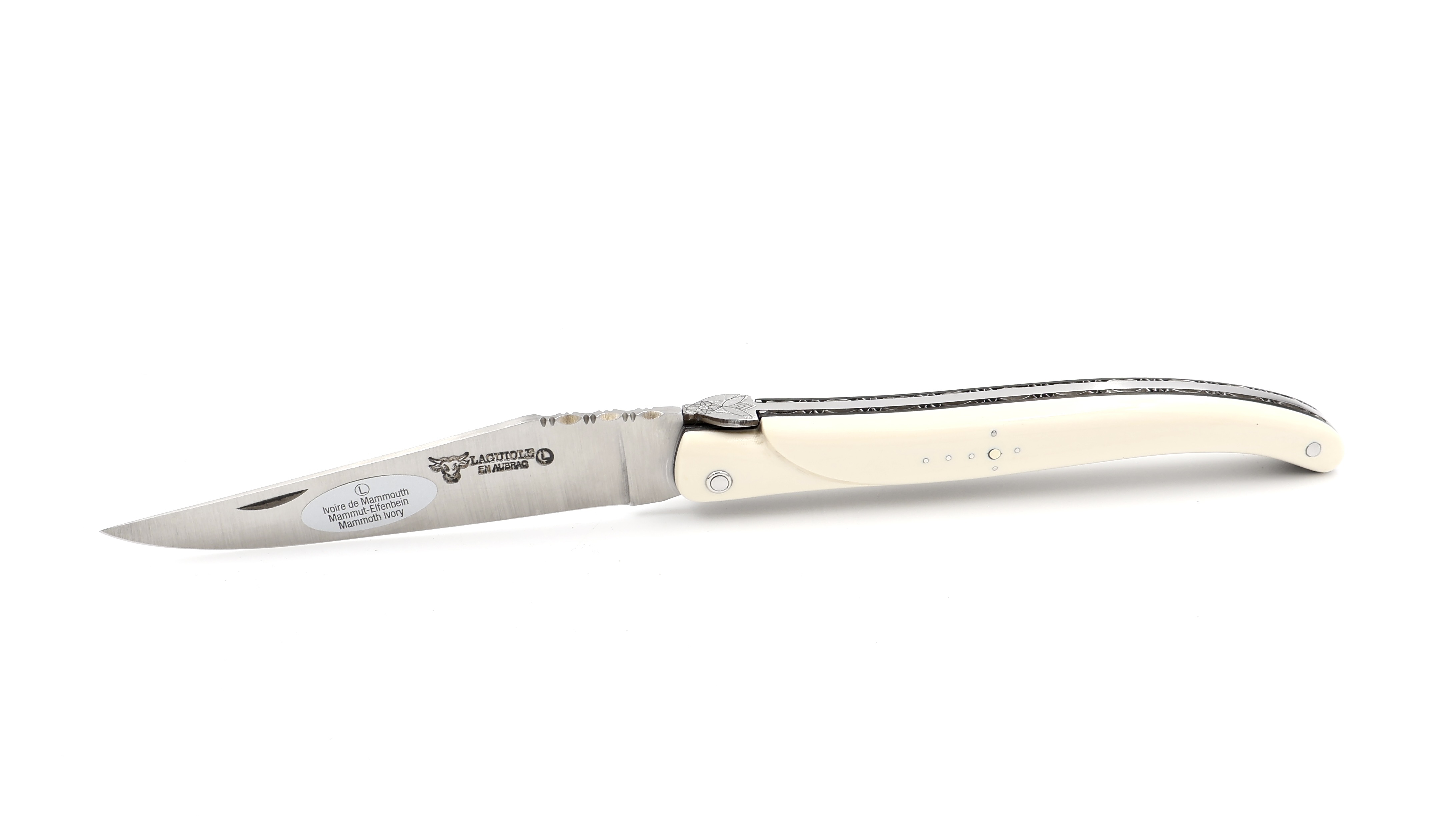 Laguiole en Aubrac mammothivory full handle Queen bee chiseled plates 12 cm