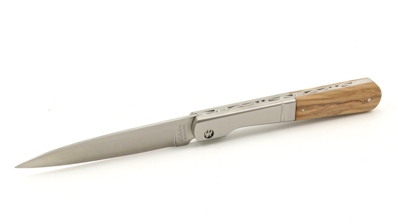 IMG_1780 Saladini VENDETTA Olivenholz Bolsters