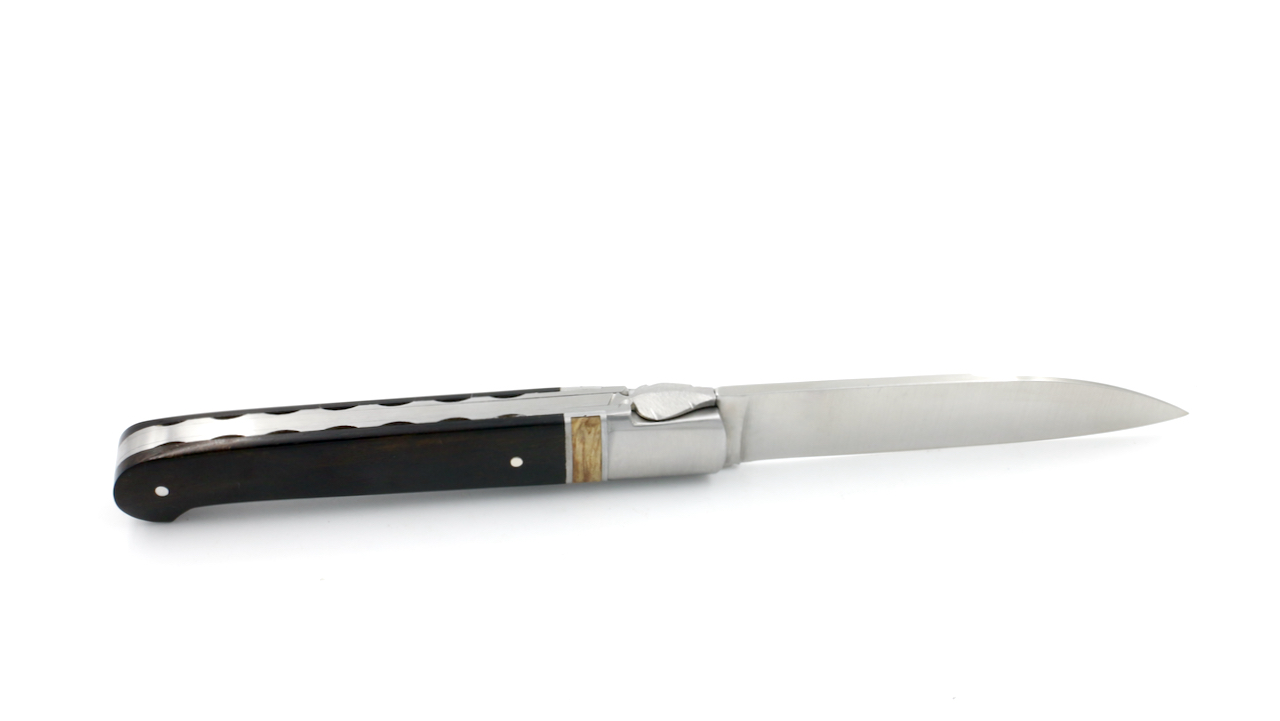 Sauveterre knife ebony inlay Aubrac wood