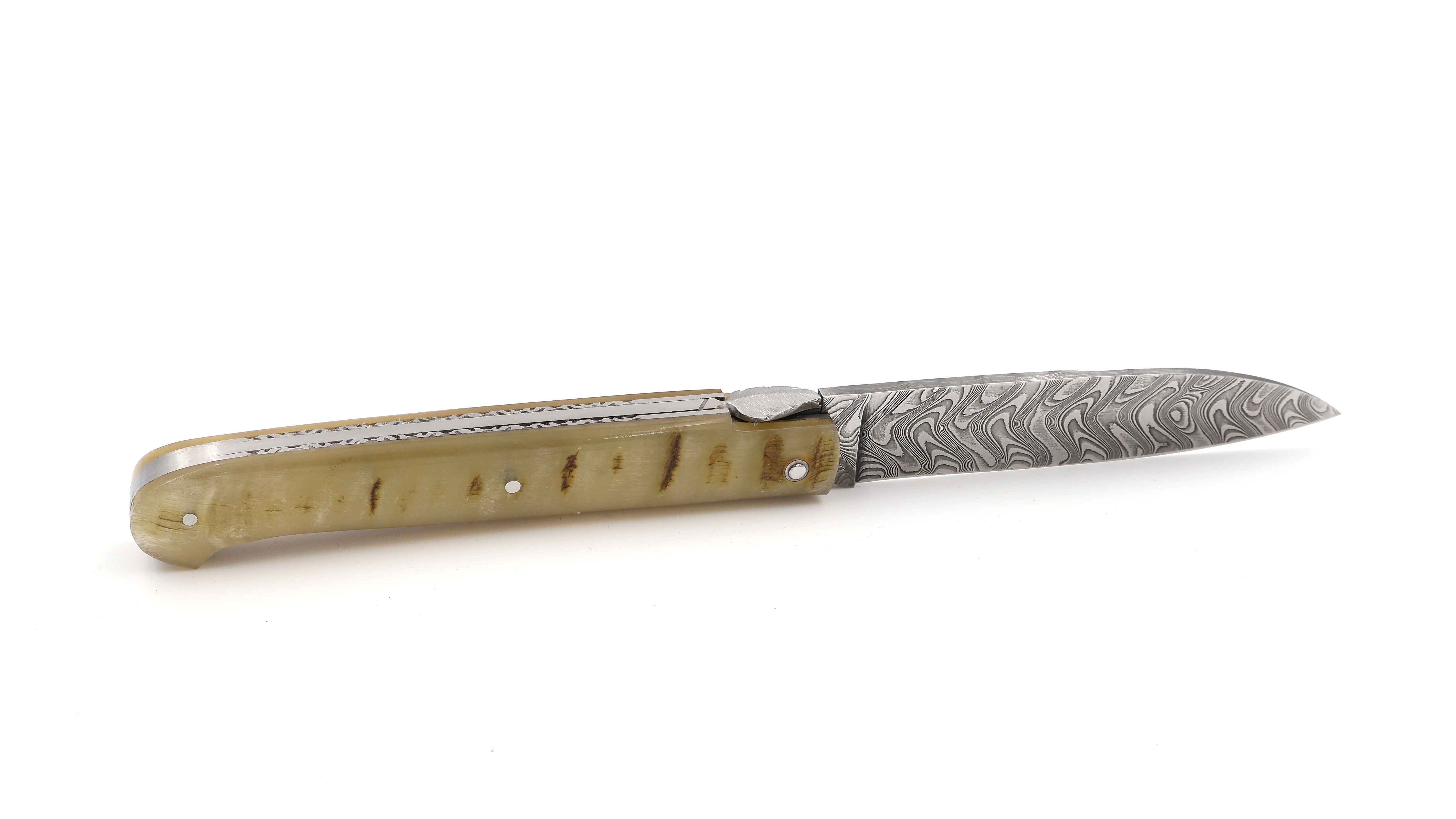 SAUVETERRE knife chiseled ram horn damascus blade 11 cm