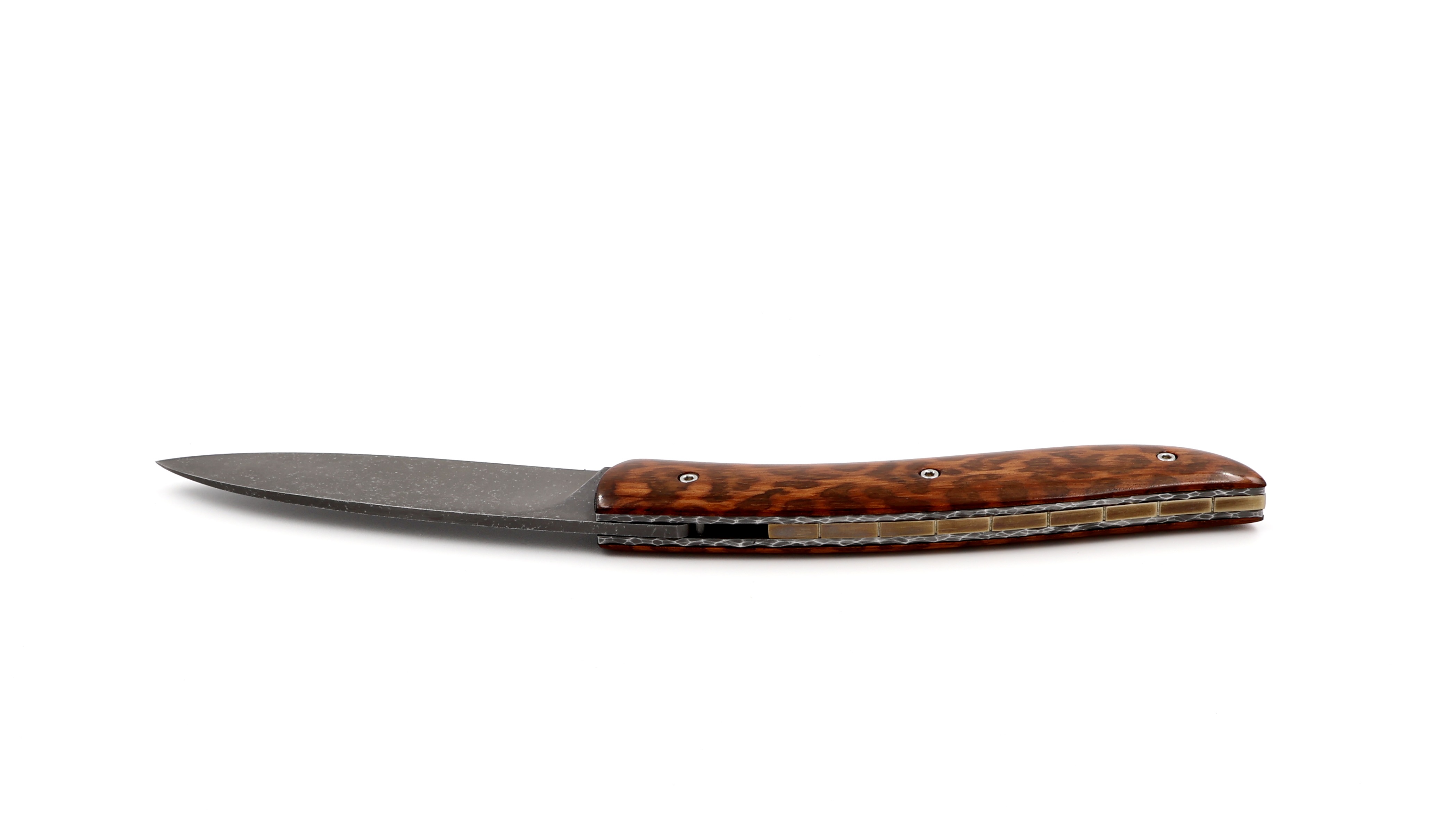 Atelier NÉVÉ Tim Bernard amourette wood stonewashed blade