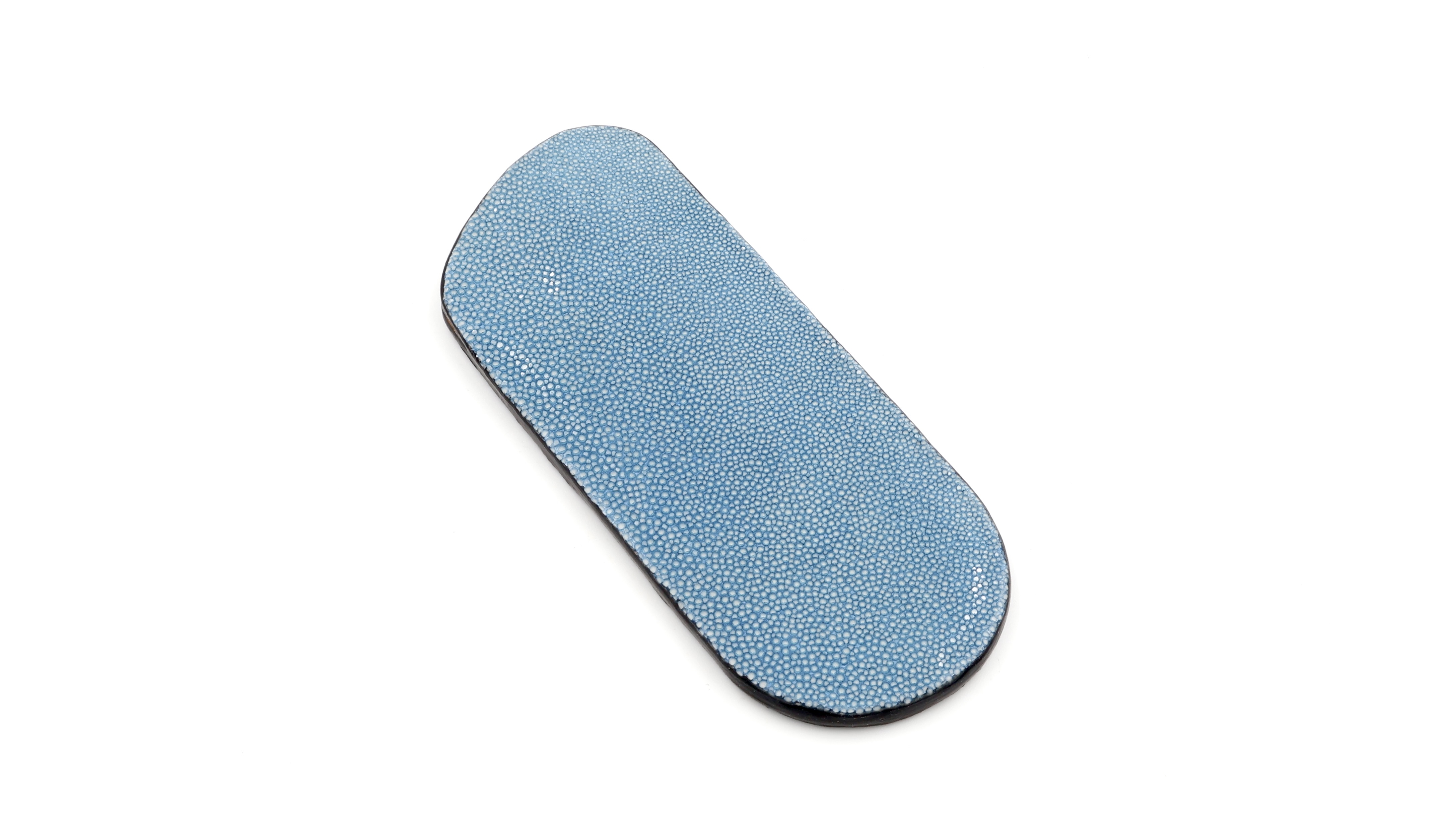 Atelier N°7 Stecketui Rochenleder hellblau 14,5 cm     Atelier N°7 Stecketui Rochenleder hellblau 14,5 cm