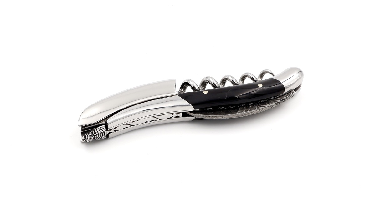 Laguiole en Aubrac Laguiole Sommelier knife buffalohorn with guillochage, special bee damascus