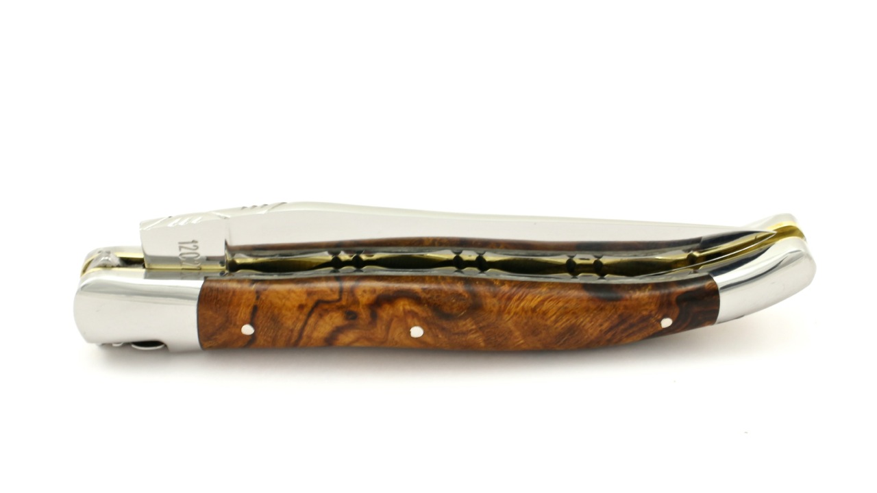 Laguiole en Aubrac doubleplate knife with brass plates Ironwood shiny 12 cm