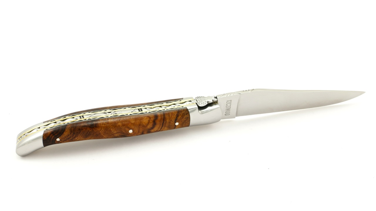 Laguiole en Aubrac doubleplate knife with brass plates Ironwood shiny 12 cm