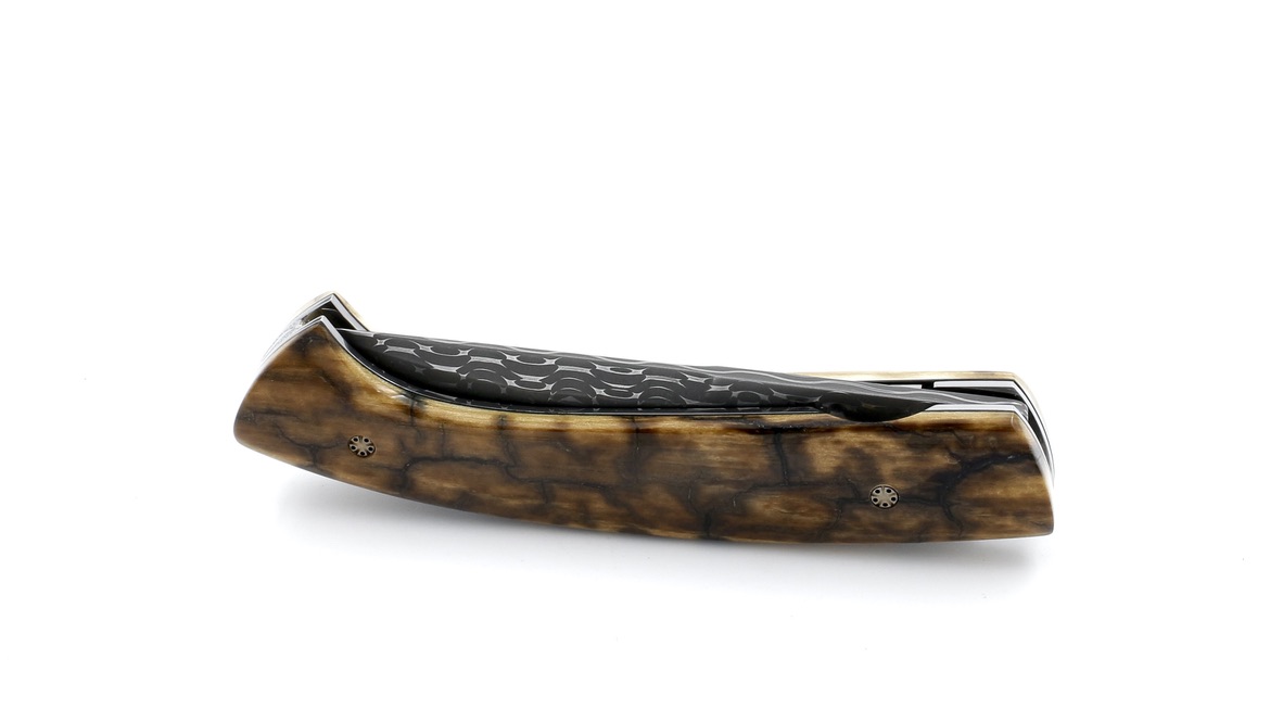 355B24CC-B02A-4430-B10C-6AA8A21B5B78_1_105_c MANU LAPLACE 1515 CUSTOM mammothivory Damascus blade