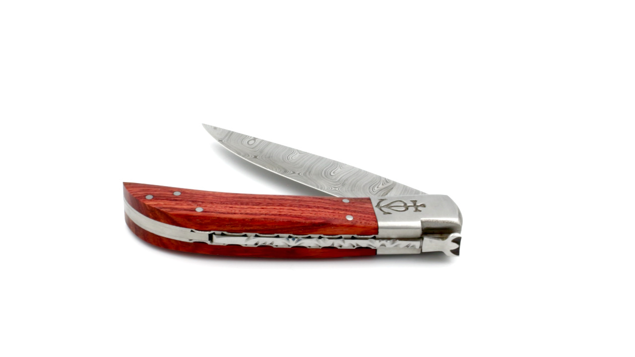 IMG_3046 Le Camarguais Rosenholz guillochiert Damast 12 cm