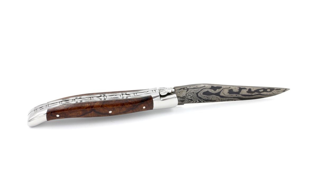 Laguiole en Aubrac doubleplate knife Ironwood shiny damascus blade 12 cm