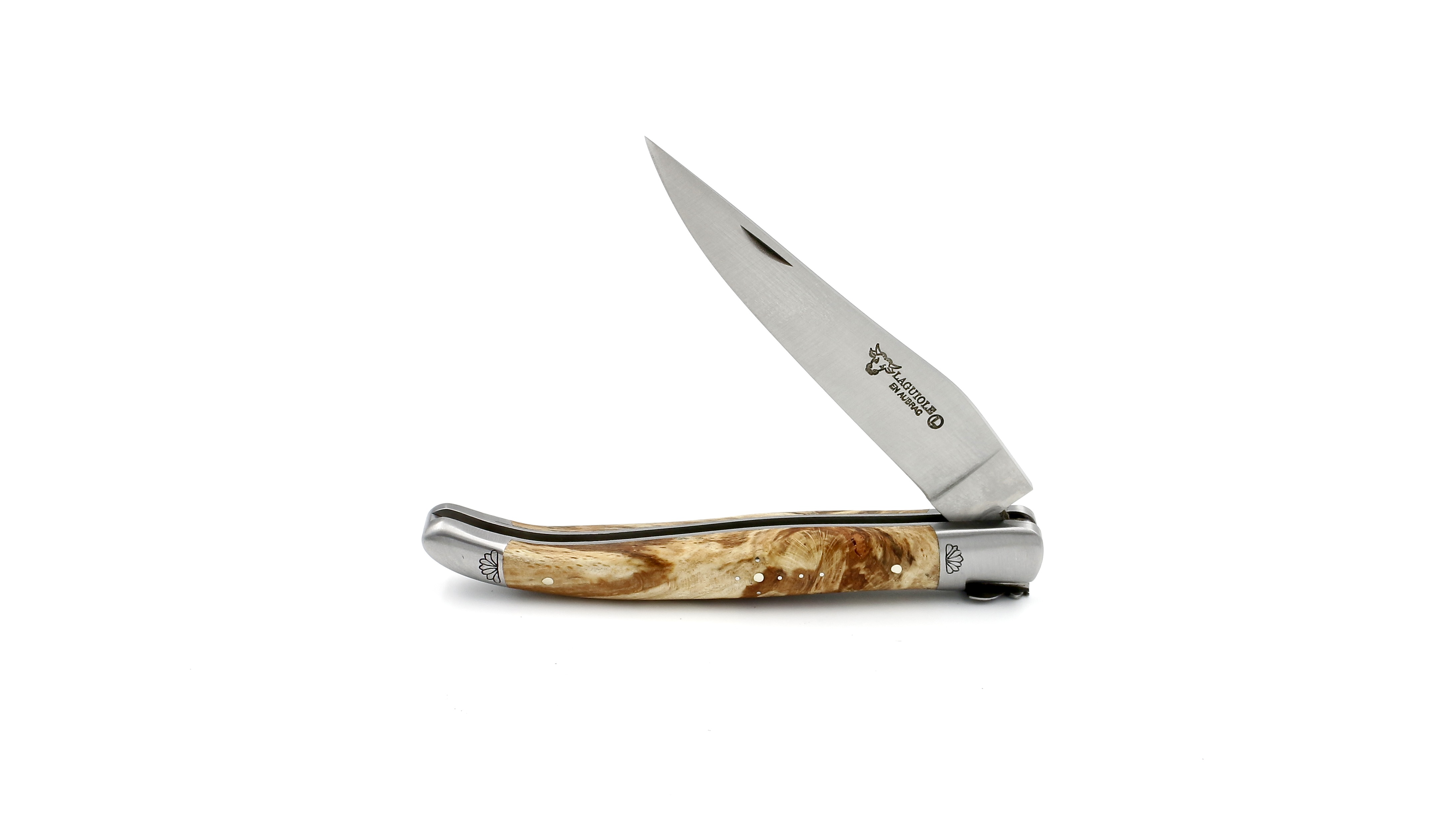 Laguiole en Aubrac Laguiole knife beech wood from Aubrac