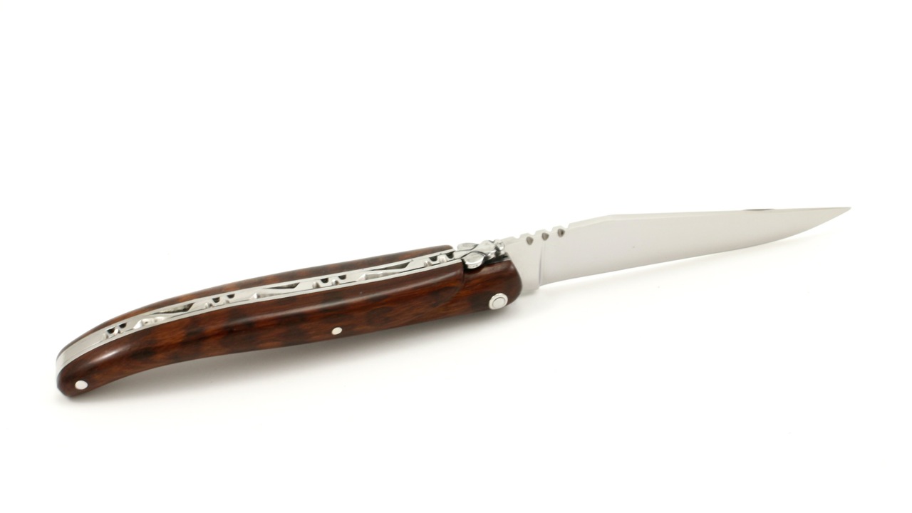 Laguiole en Aubrac snake wood full handle 10 cm