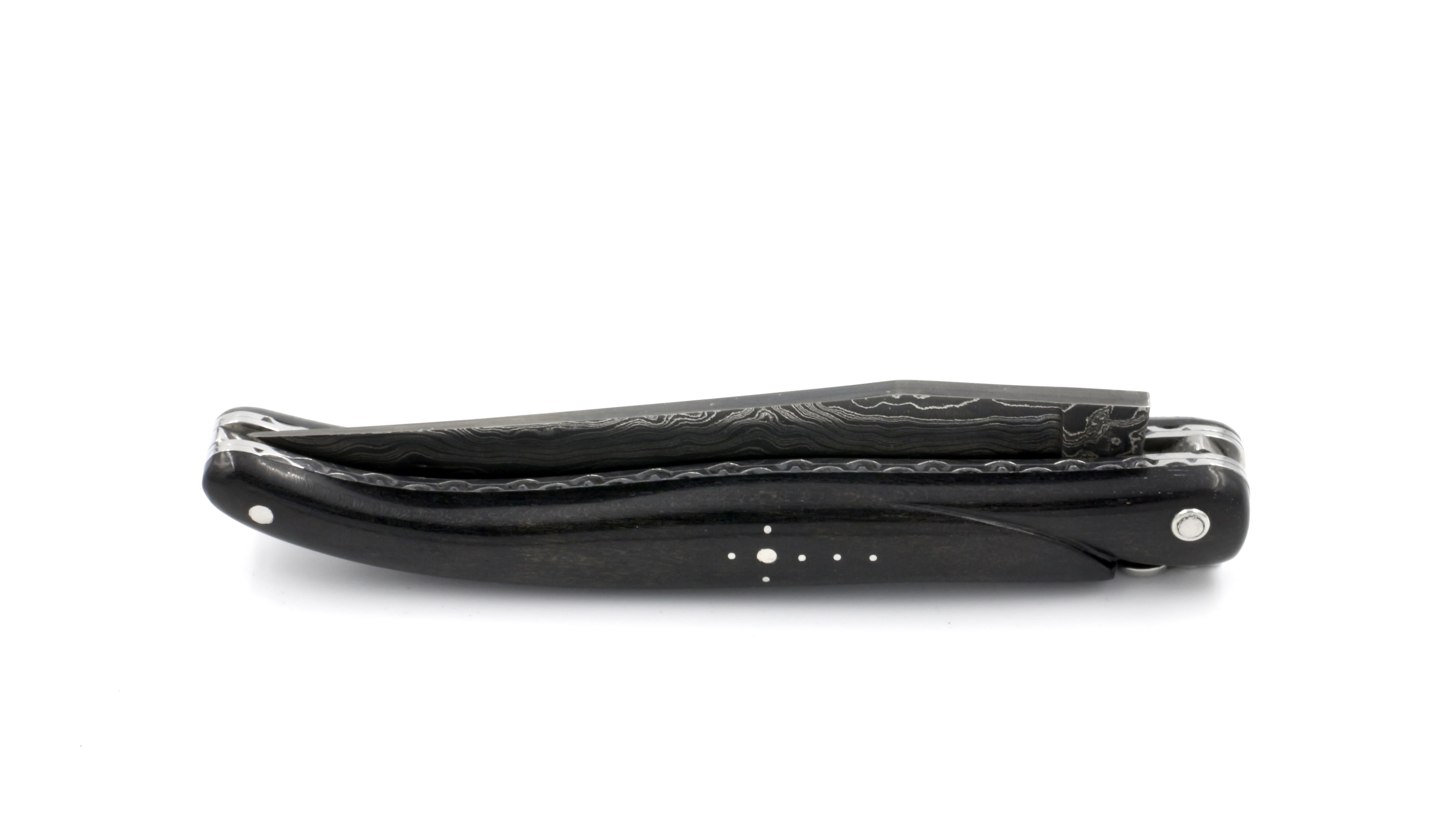 6B4B6E18-D7FB-4CC2-BF2B-54A8AA0519C9_1_201_a Laguiole en Aubrac Damast Ebenholz massiv Doppelplatine 12 cm