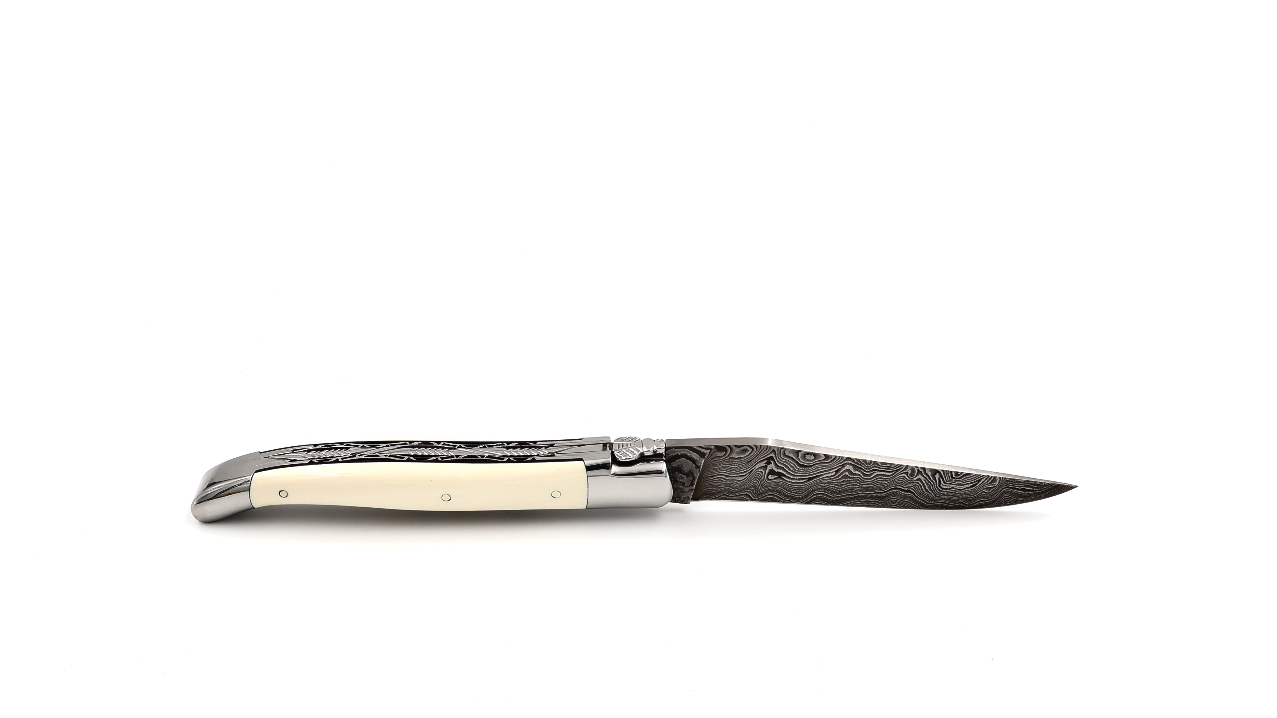 Laguiole en Aubrac double plate knife damascus Mammoth ivory 12 cm