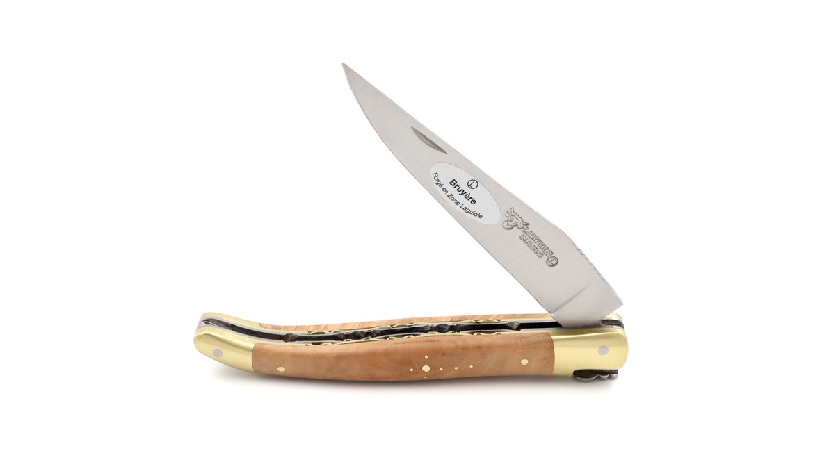 Laguiole en Aubrac doubleplate knife bruyère wood brass plates 12 cm