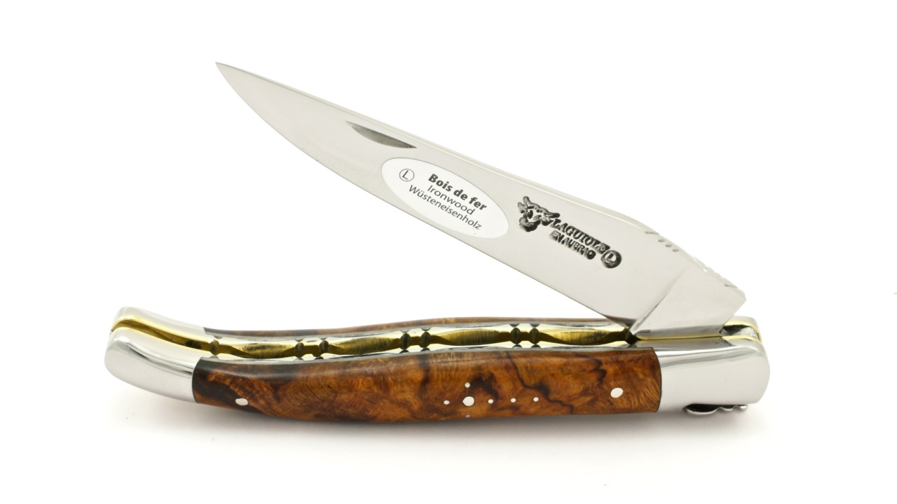 Laguiole en Aubrac doubleplate knife with brass plates Ironwood shiny 12 cm