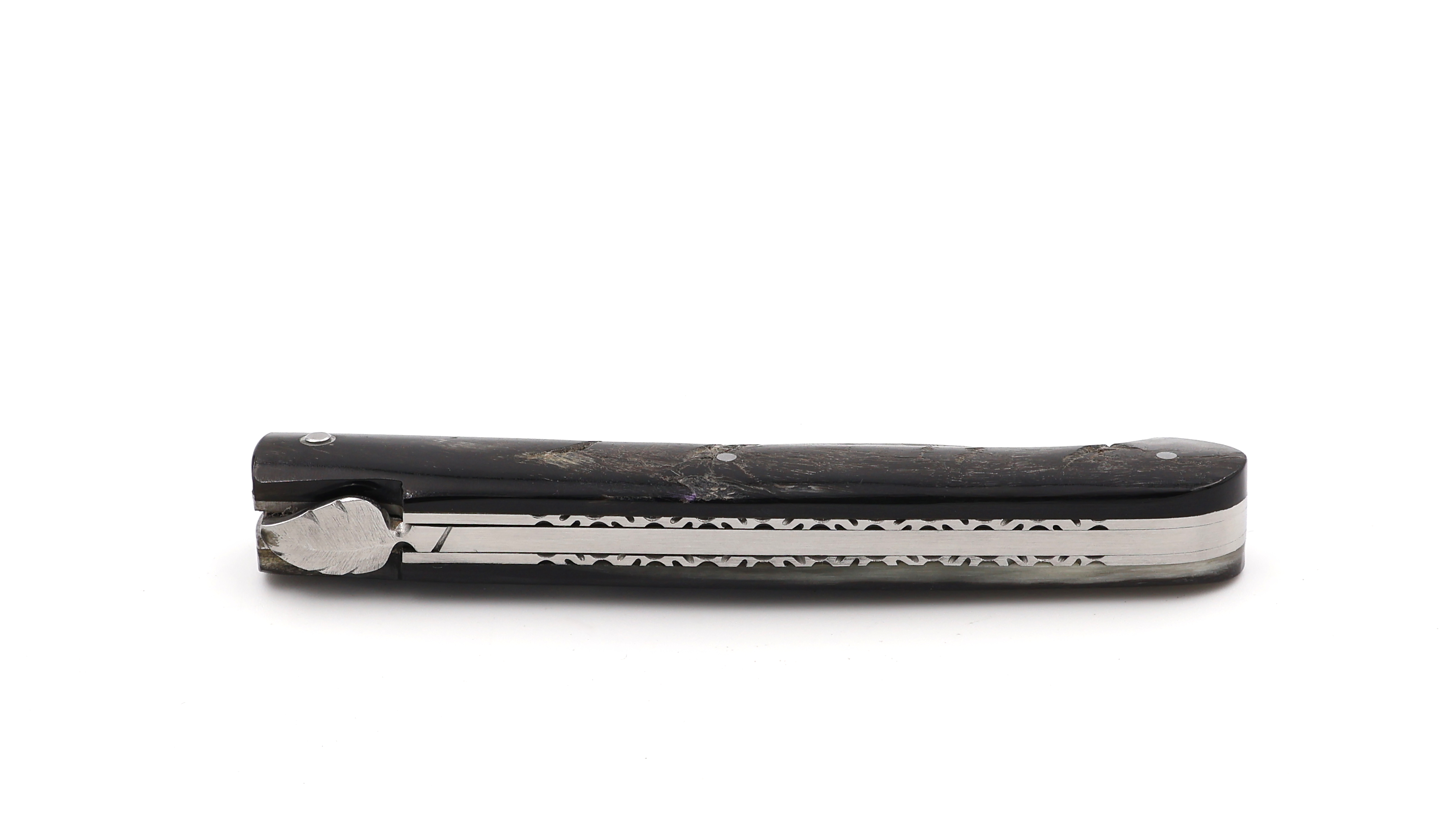 Sauveterre Messer Damast Widder massiv guillochiert 11 cm