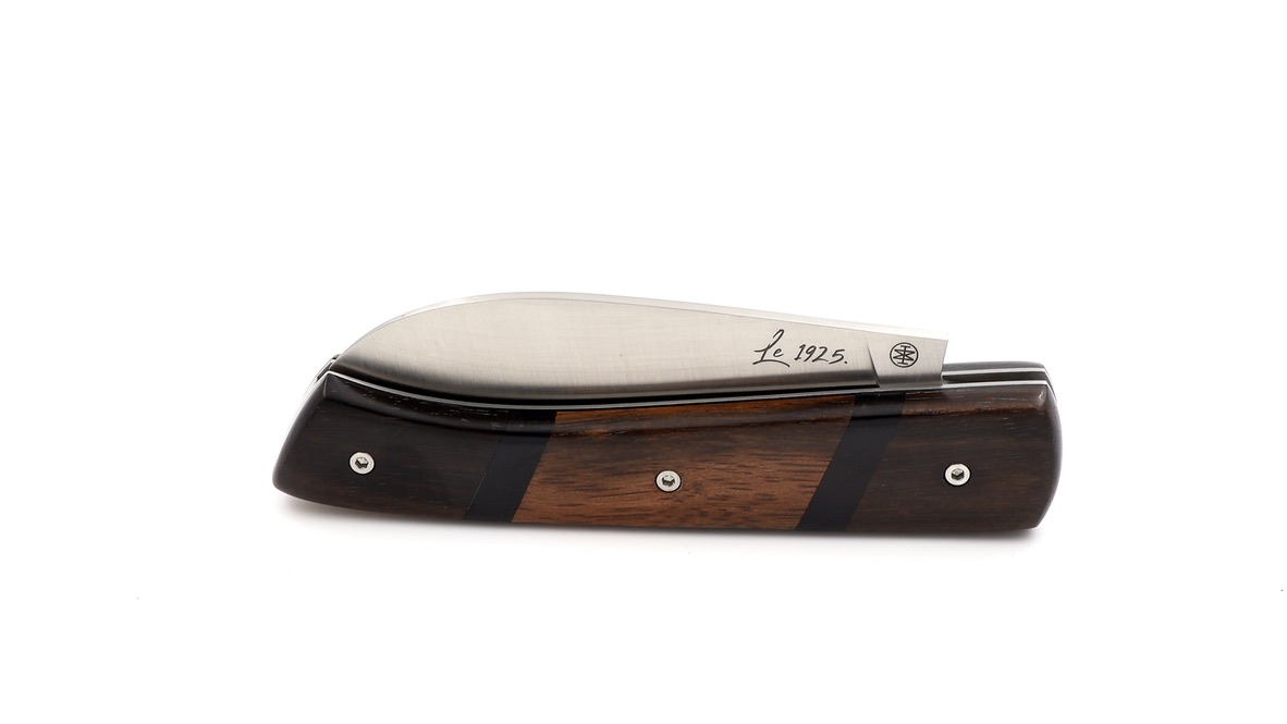 Marie Taillardat Le 1925 BB mozambique & ebony the gabon