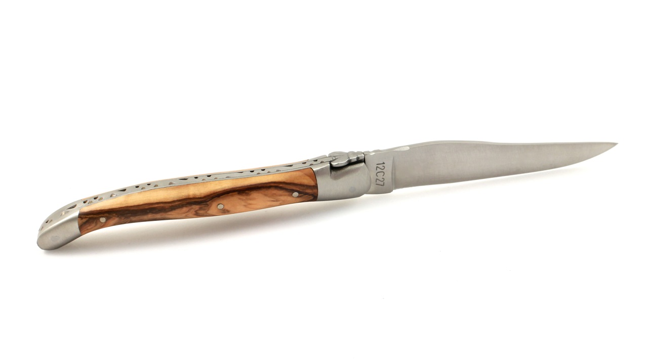 Laguiole en Aubrac Olive wood 12 cm