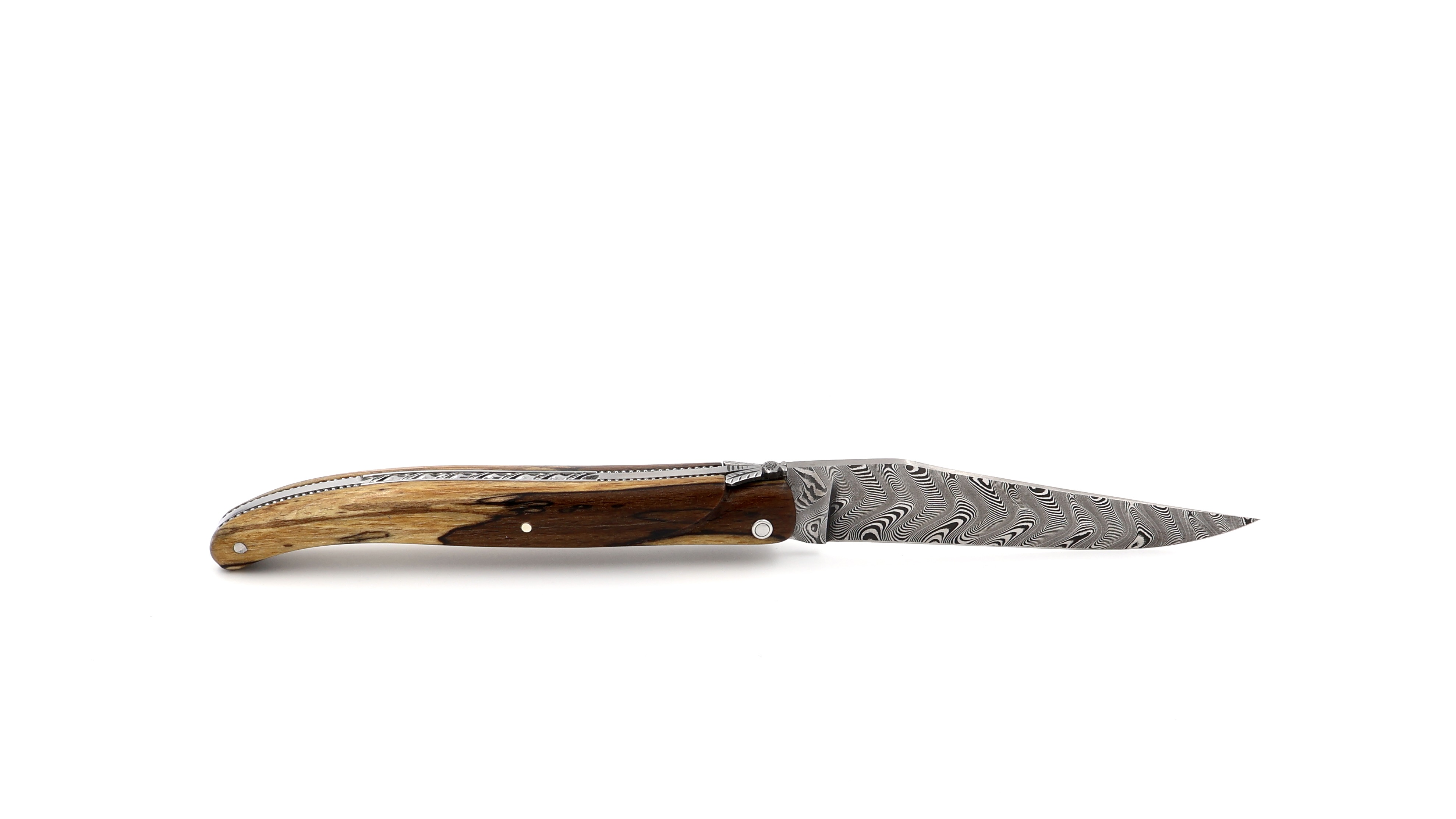 Laguiole en Aubrac Modell Perle DSC® Carbon Damast Aubrac Holz guillochiert massiver Griff 12 cm