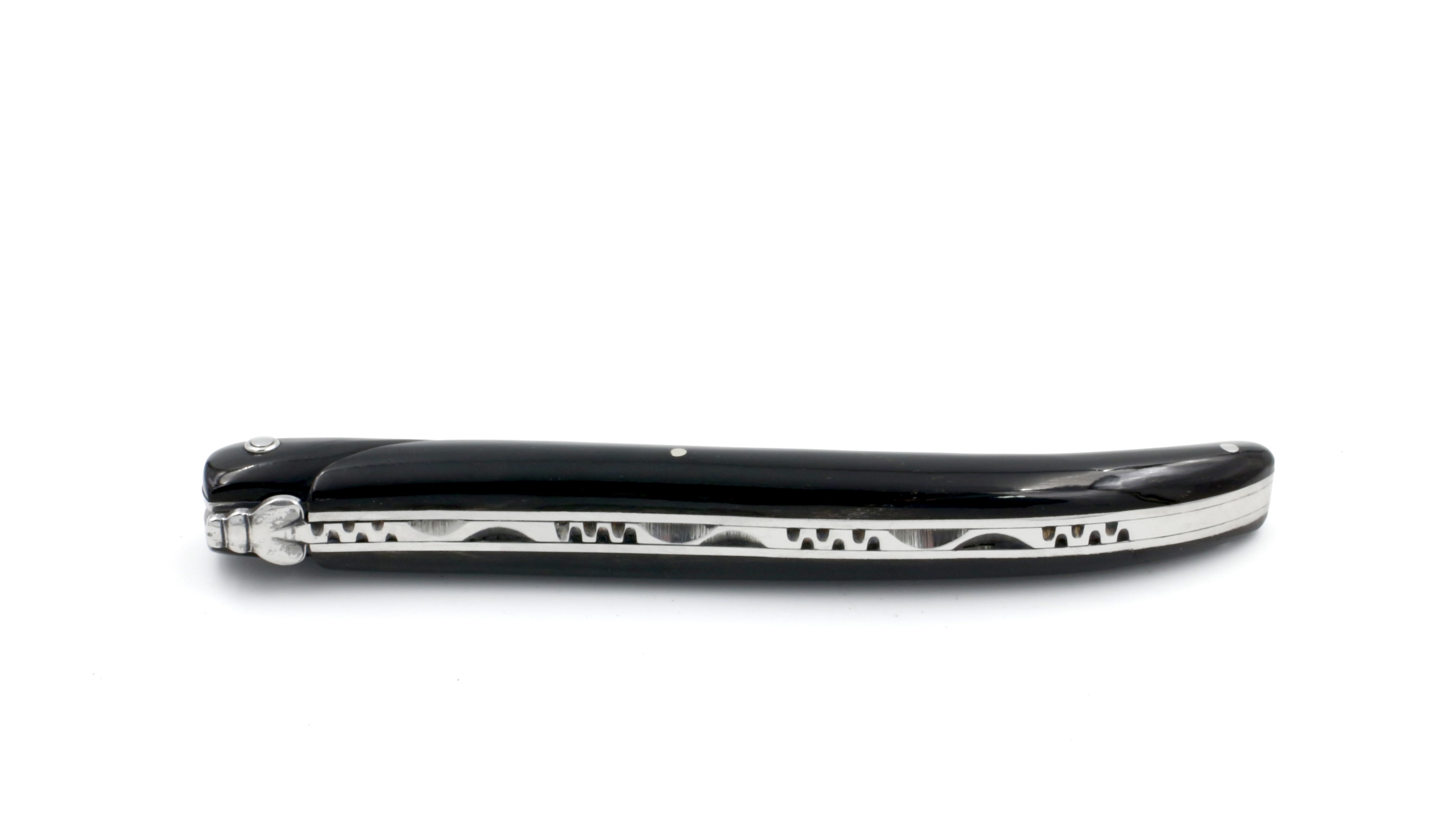 5985CF6B-951A-4946-8A53-0052E42533E9_1_201_a Laguiole en Aubrac 14 cm  Büffelhorn Carbonklinge antik