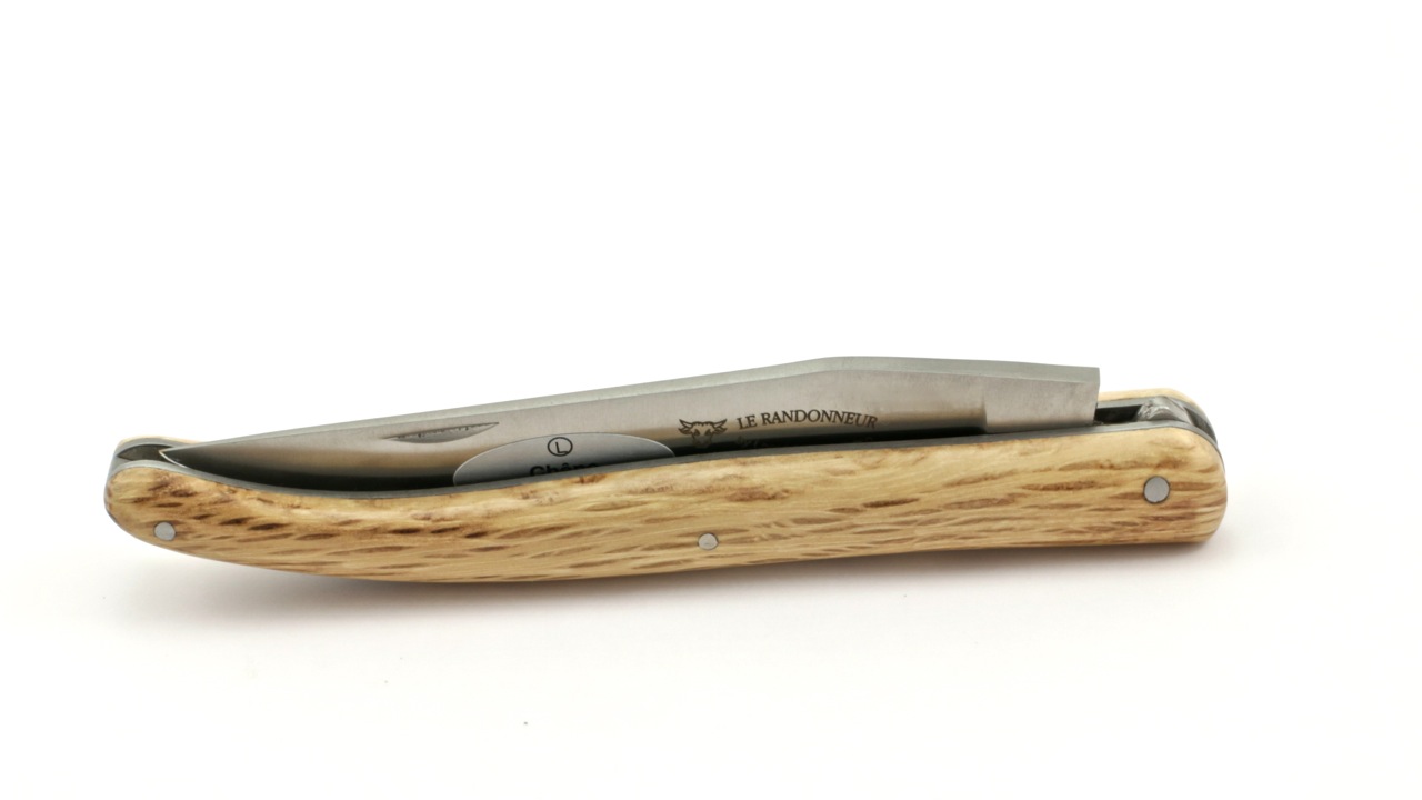 Laguiole en Aubrac Le Randonneur green oak 12 cm