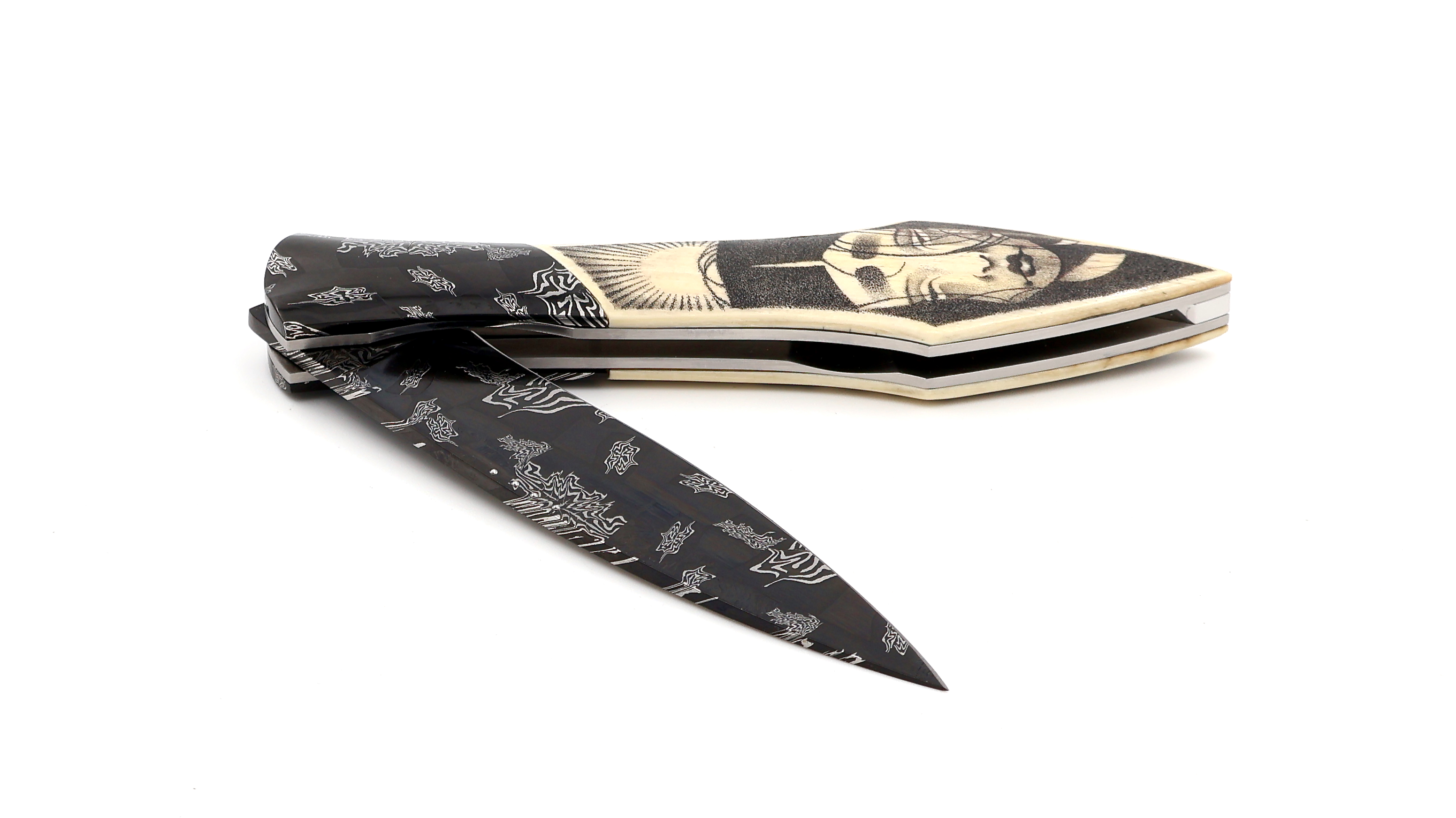 LARAUD Blades L’Oegopsyde Mammutelfenbein Scrimshaw Mosaik-Damastklinge
