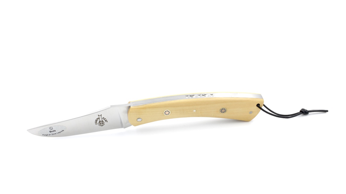 Laguiole en Aubrac CAMEMBERT knife boxwood mosaik pins