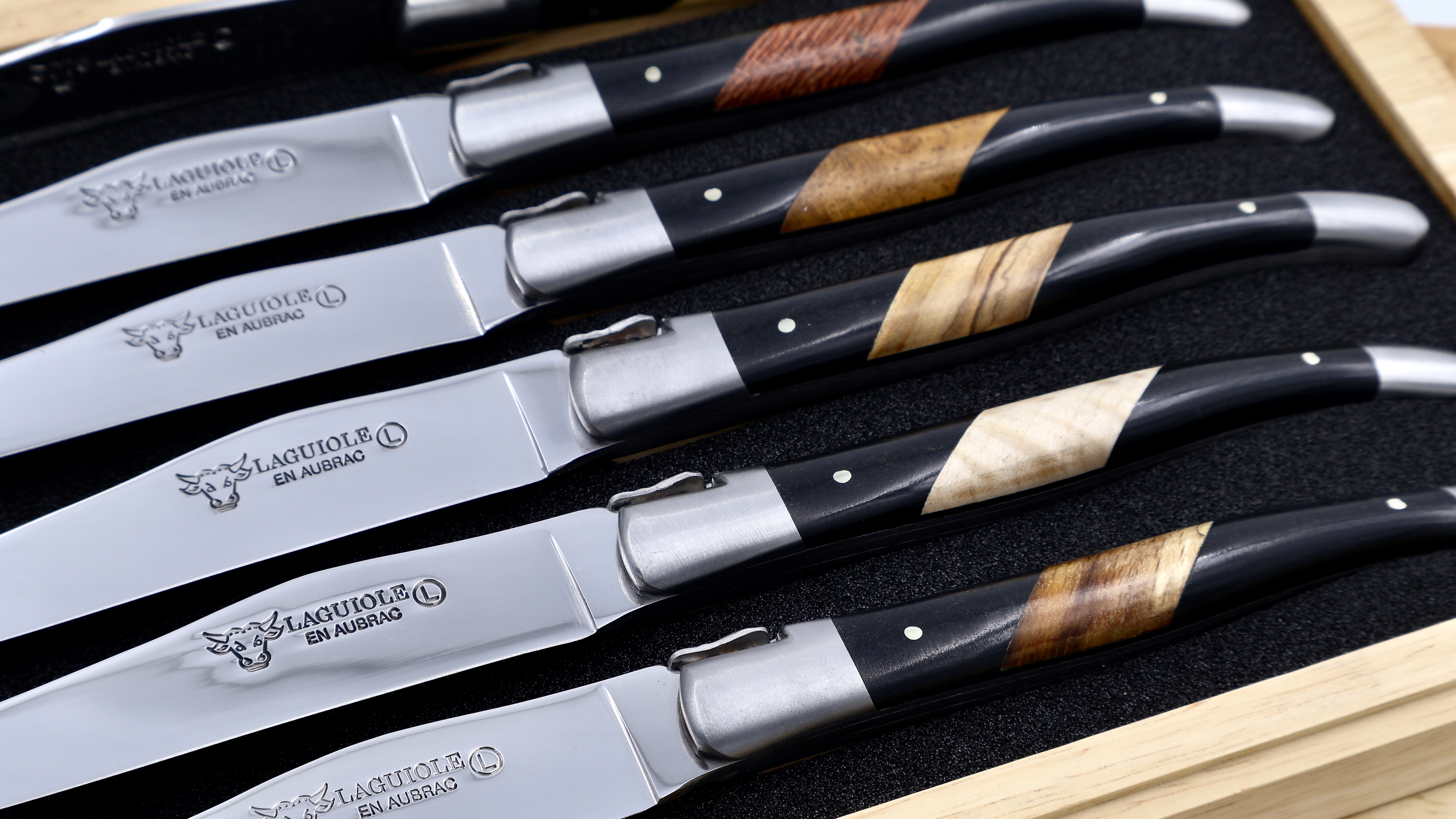 Laguiole en Aubrac steak knives set paperstone 