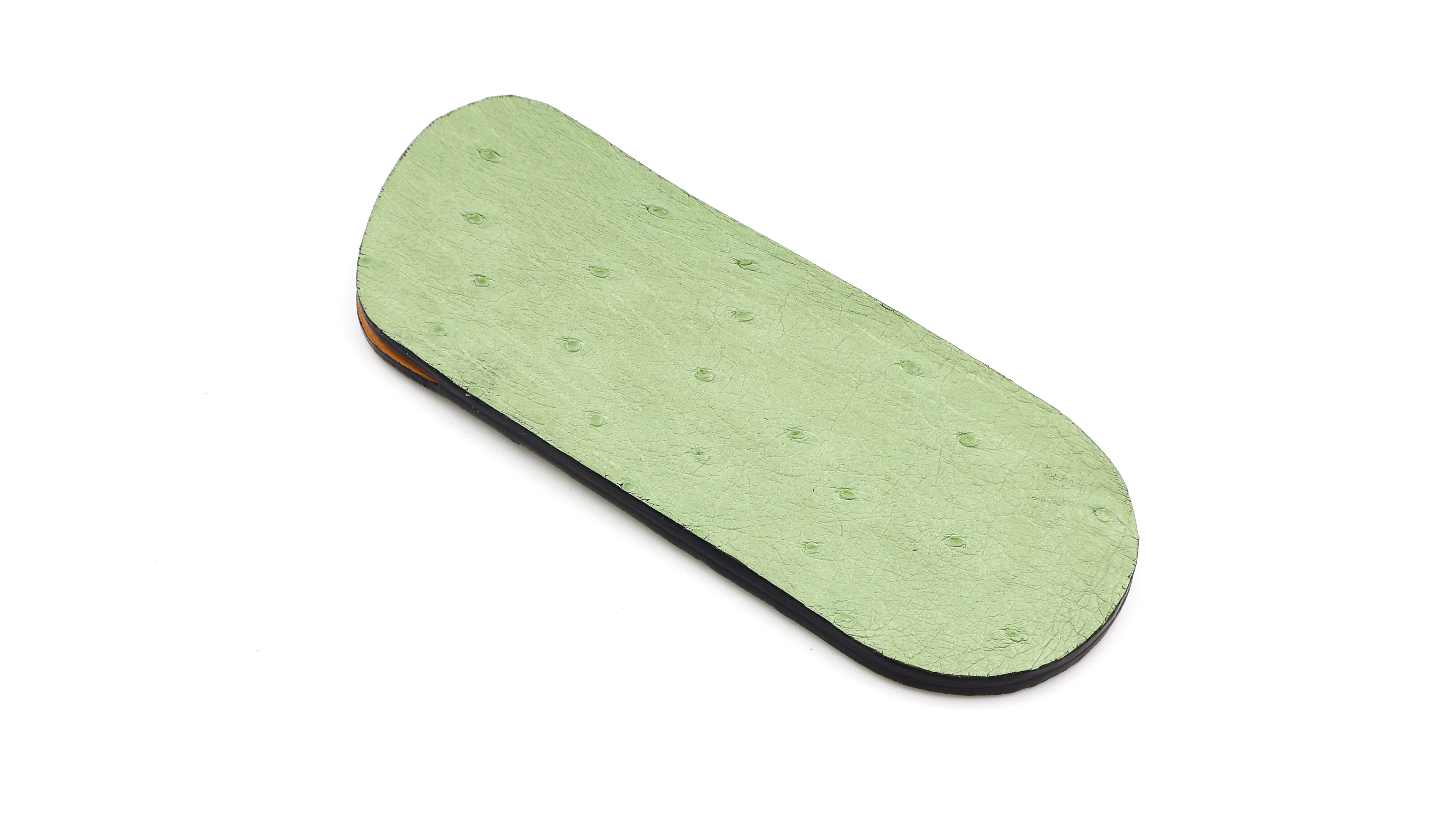 Atelier N°7 ostrich leather mint 14 cm