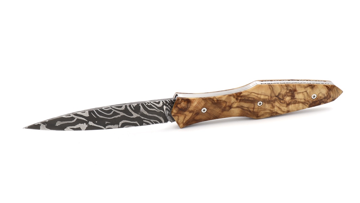 Laraud Blades MagnaPinna olive wood damast blade